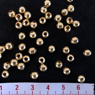 Forgyldte perler 5 mm.